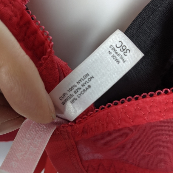 Victoria's Secret red black lace underwrite bra - Picture 5 of 8